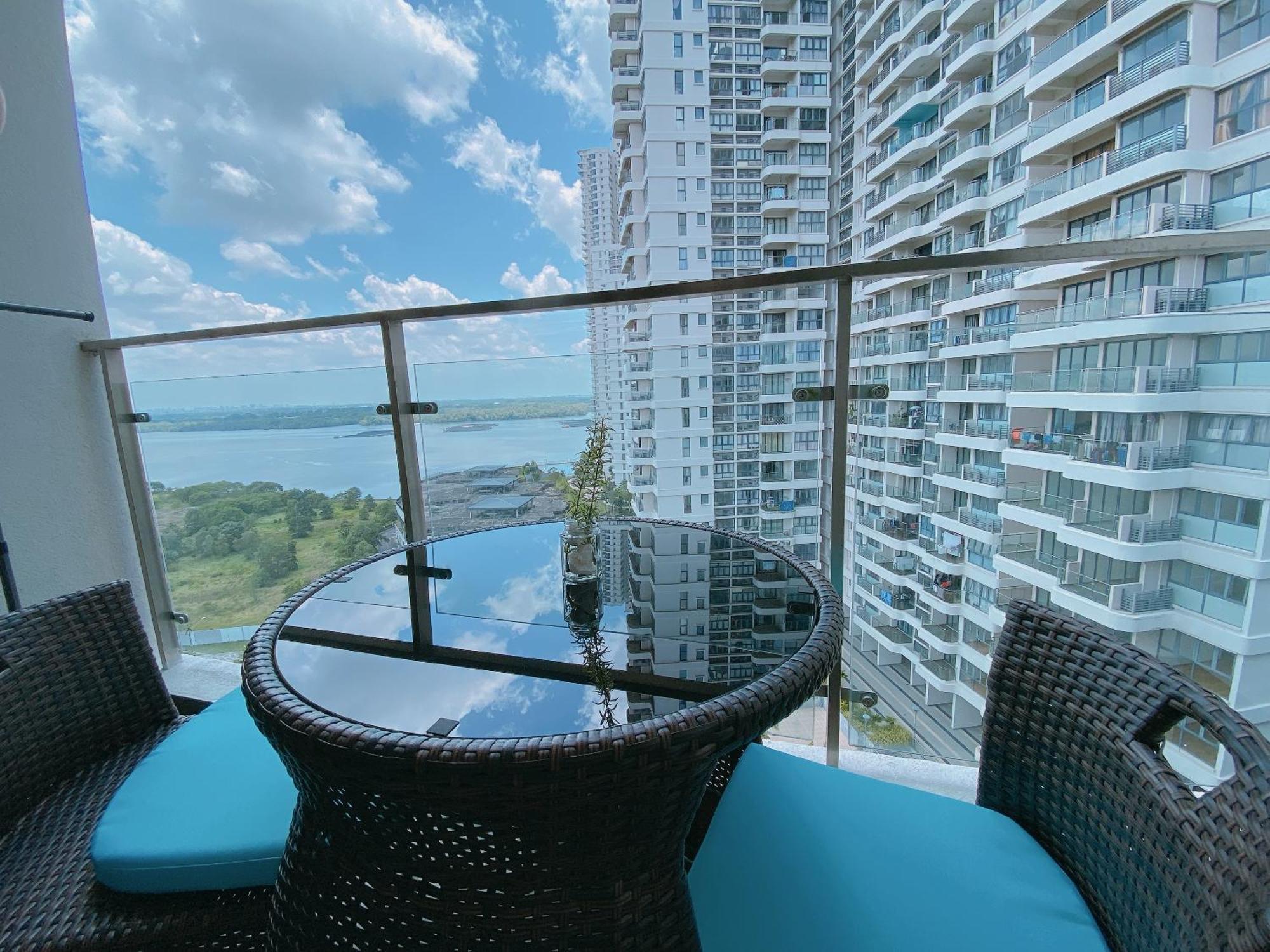 Country Garden Danga Bay By Lions Bay Apartment Johor Bahru Phòng bức ảnh