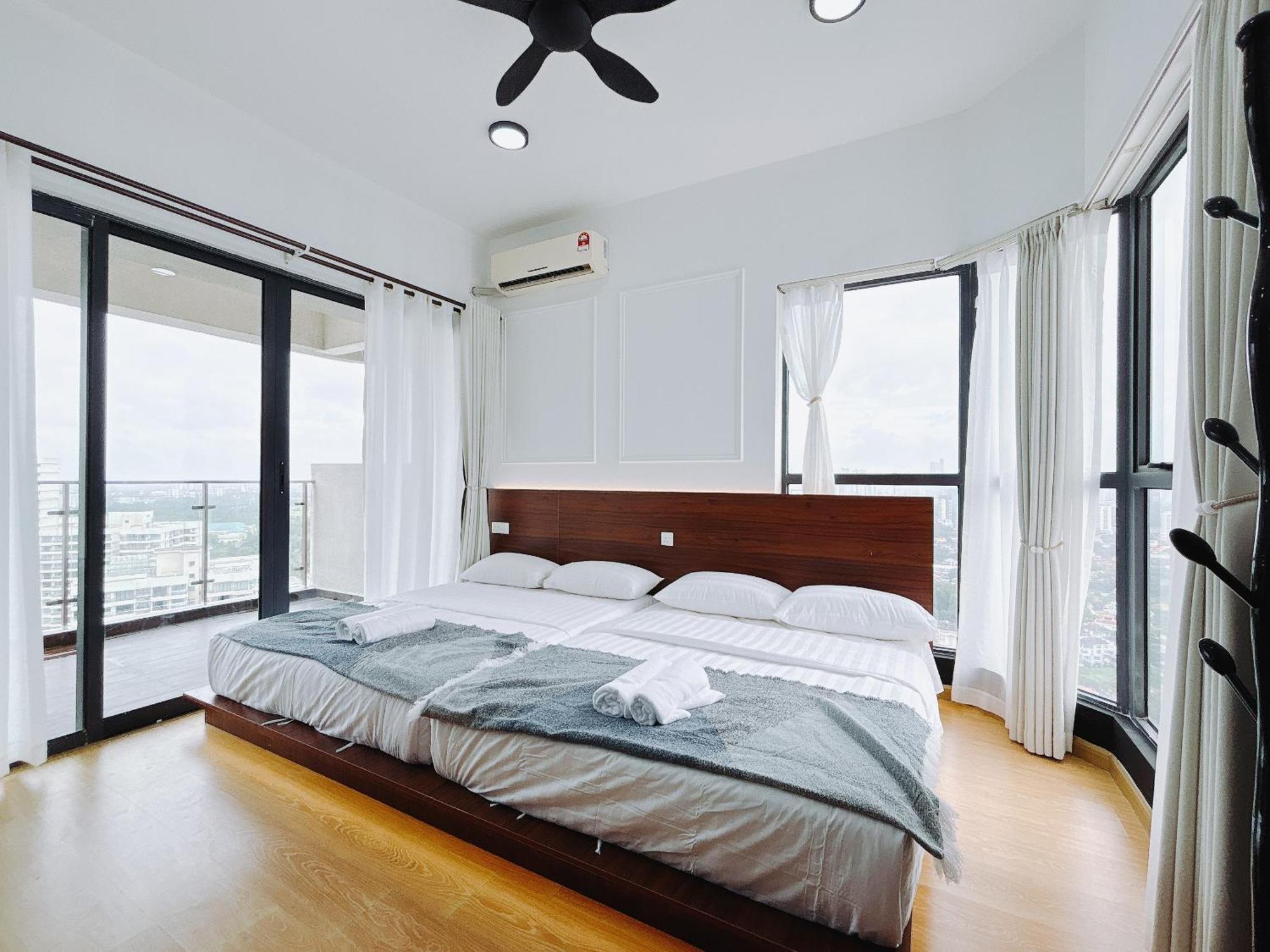 Country Garden Danga Bay By Lions Bay Apartment Johor Bahru Phòng bức ảnh